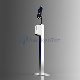 Face recognition verification smart terminal equipped with human body temperature sensing module